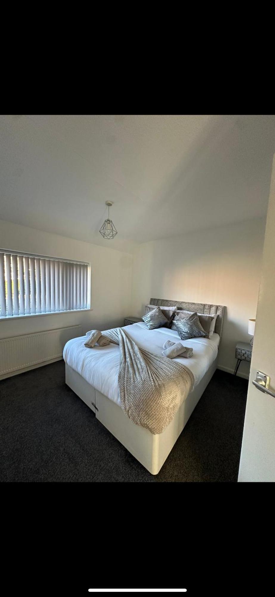 Noormak Nights Apartment Birmingham Bagian luar foto